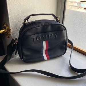 Tommy Hilfiger purse